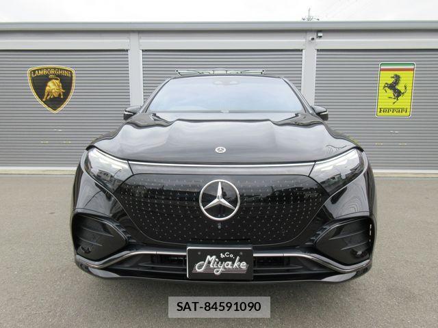 Mercedes Benz EQS 2023-06 4755421-3