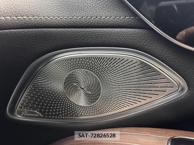 Mercedes Benz EQS 2023-05 4967493-8