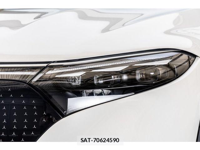 Mercedes Benz EQS 2023-08 6676824-12