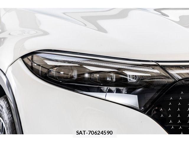 Mercedes Benz EQS 2023-08 6676824-14