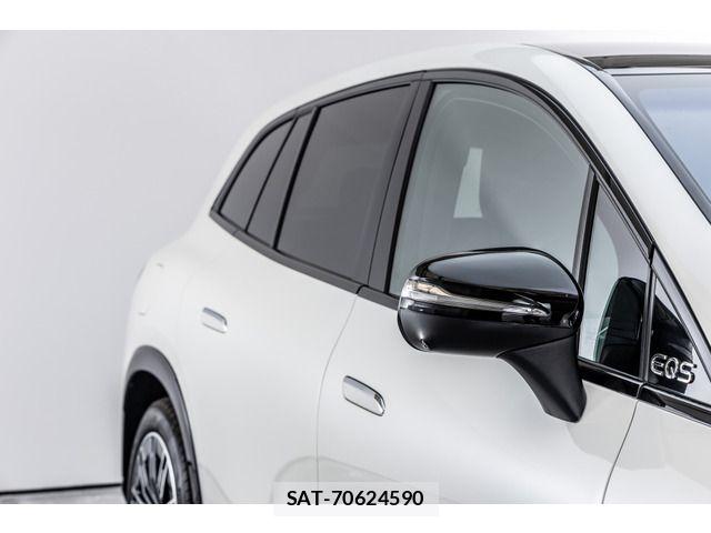 Mercedes Benz EQS 2023-08 6676824-16