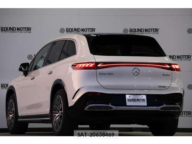 Mercedes Benz EQS 2023-05 6752367-2