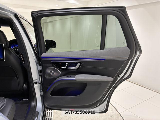 Mercedes Benz EQS 2024-11 7455728-7