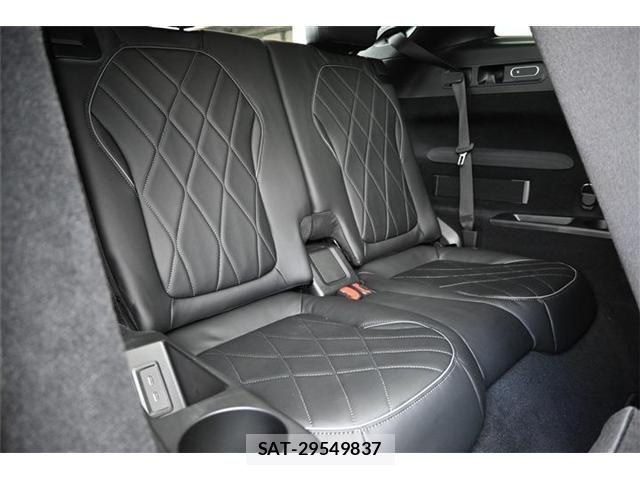 Mercedes Benz EQS 2024-11 7725547-9