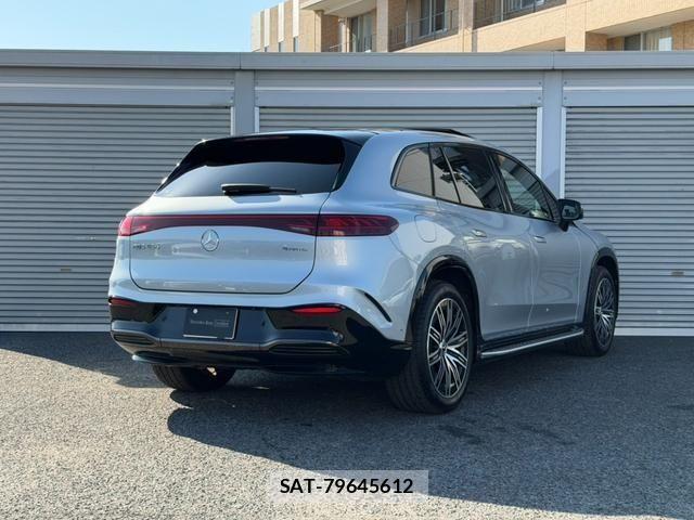 Mercedes Benz EQS 2025-02 8245883-2