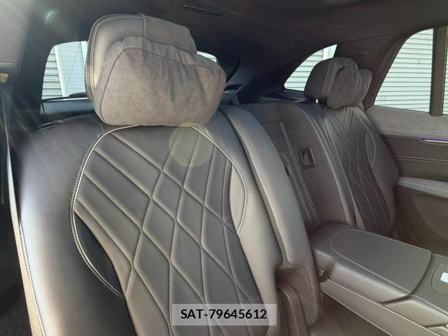 Mercedes Benz EQS 2025-02 8245883-4