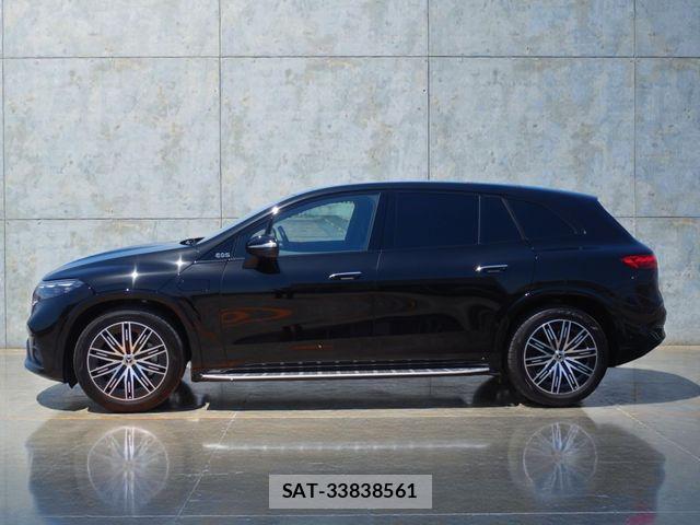 Mercedes Benz EQS 2023-07 8315396-2