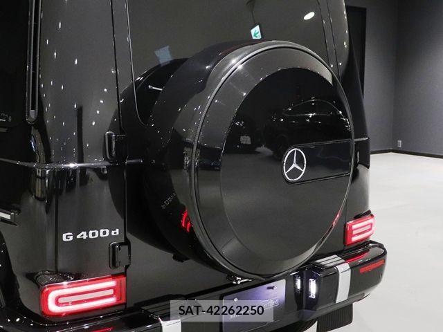 Mercedes Benz G-CLASS 2022-07 1207330-2