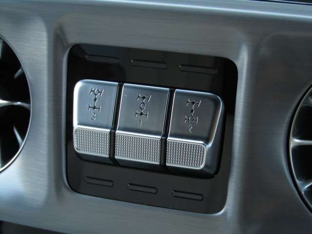 Mercedes Benz G-CLASS 2023-06 1546764-12