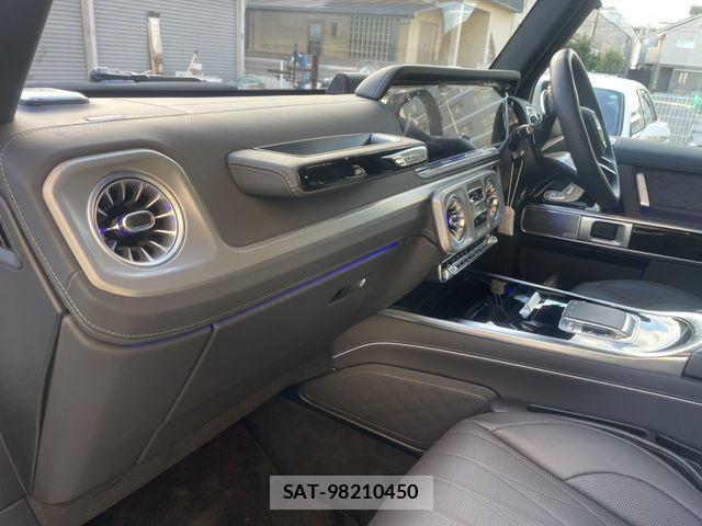 Mercedes Benz G-CLASS 2025-05 2350738-9