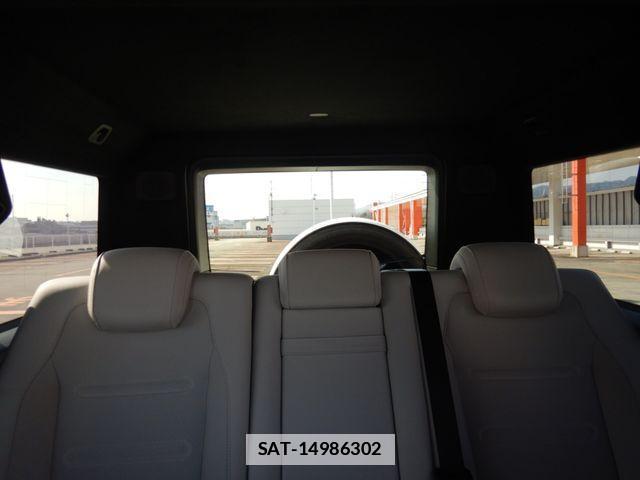 Mercedes Benz G-CLASS 2023-09 3675826-27