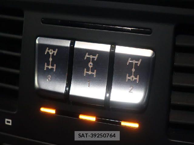 Mercedes Benz G-CLASS 2015-05 6613190-11
