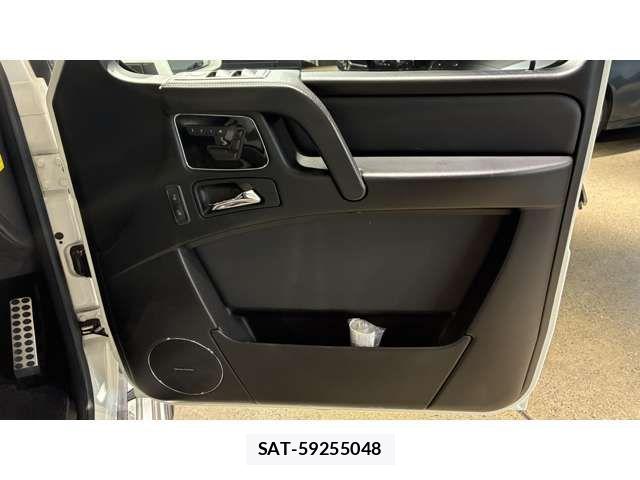 Mercedes Benz G-CLASS 2016-08 6752370-12