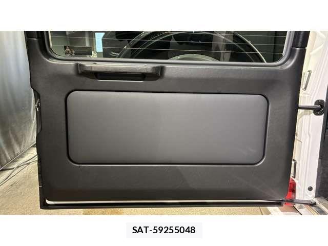 Mercedes Benz G-CLASS 2016-08 6752370-7