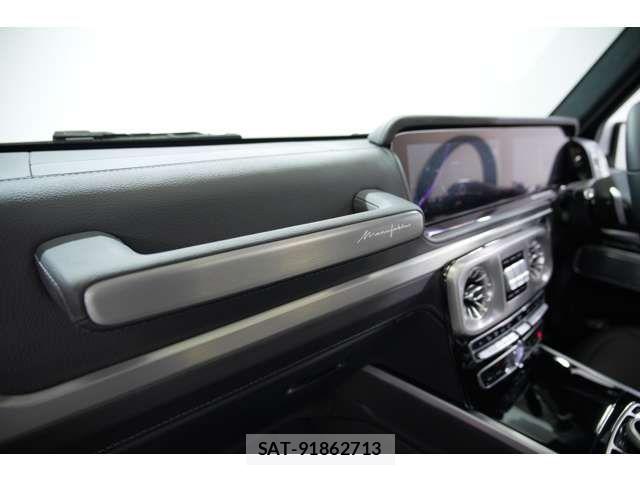 Mercedes Benz G-CLASS 2024-04 7216945-14
