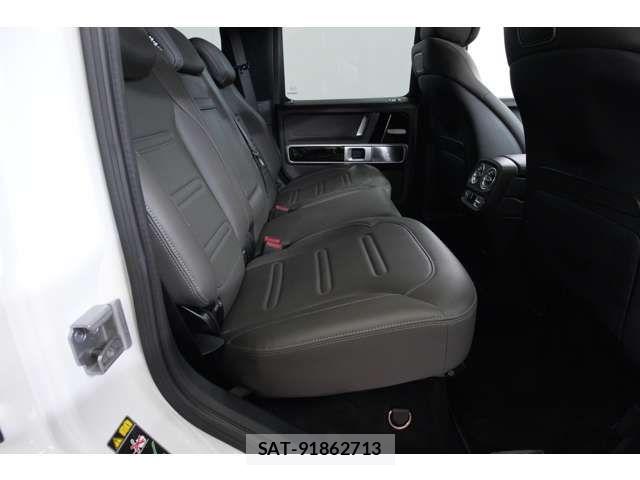 Mercedes Benz G-CLASS 2024-04 7216945-2