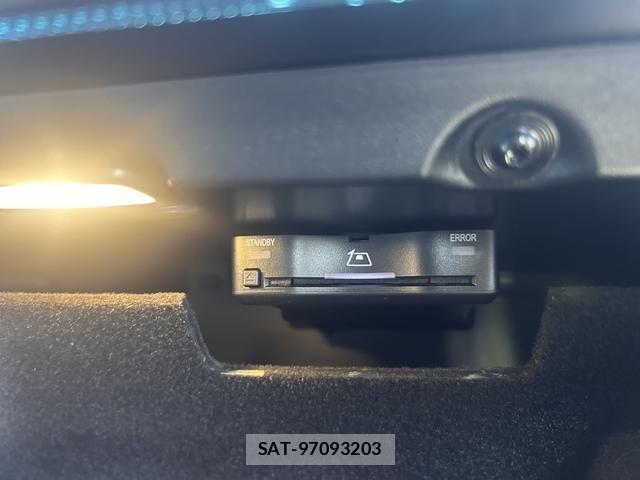 Mercedes Benz G-CLASS 2025-07 7328307-14