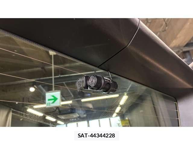 Mercedes Benz G-CLASS 2024-10 7618015-21