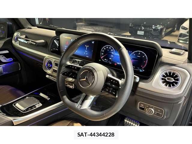 Mercedes Benz G-CLASS 2024-10 7618015-27