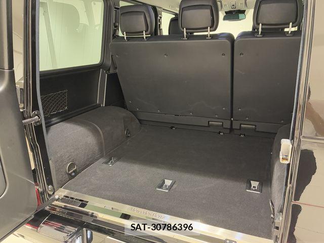 Mercedes Benz G-CLASS 2018-06 7979954-16