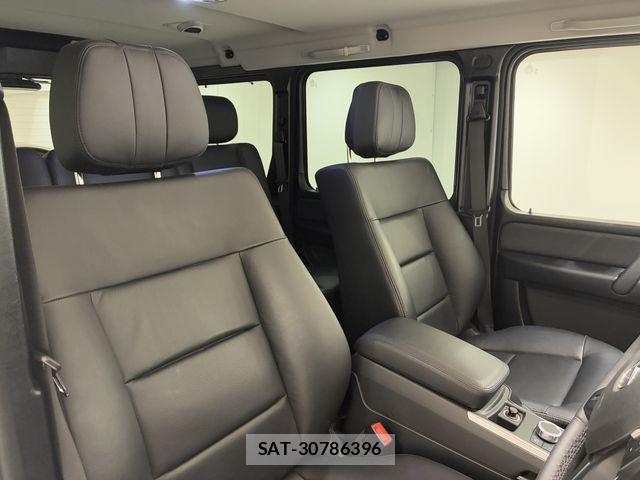 Mercedes Benz G-CLASS 2018-06 7979954-3