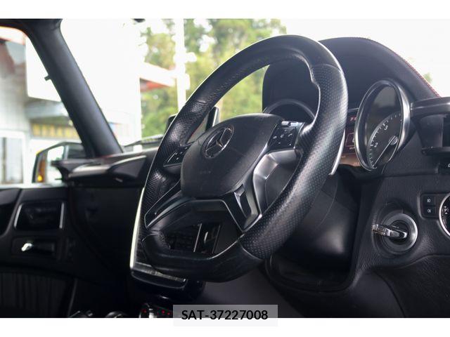 Mercedes Benz G-CLASS 2015-09 8036708-15