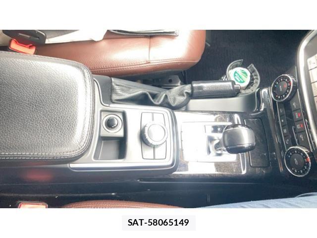 Mercedes Benz G-CLASS 2016-06 8100389-8