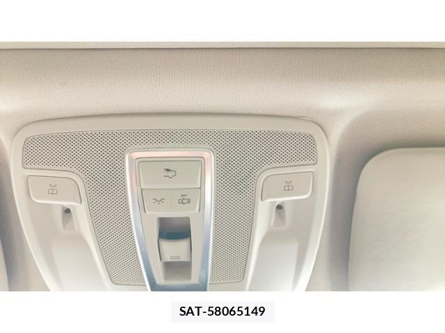 Mercedes Benz G-CLASS 2016-06 8100389-9