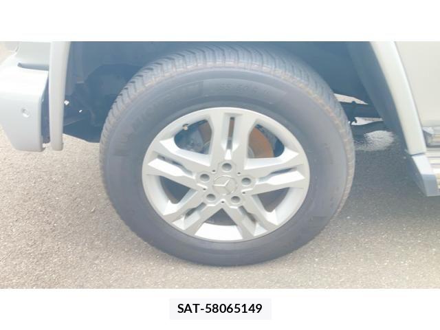 Mercedes Benz G-CLASS 2016-06 8100389-22