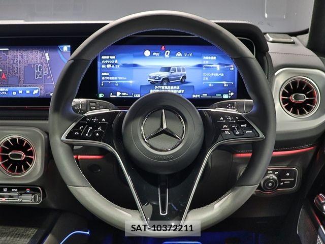 Mercedes Benz G-CLASS 2025-09 8208666-22