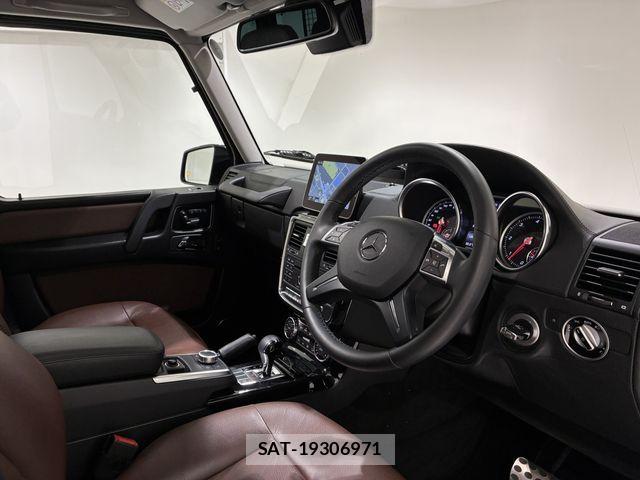 Mercedes Benz G-CLASS 2018-06 8208670-1