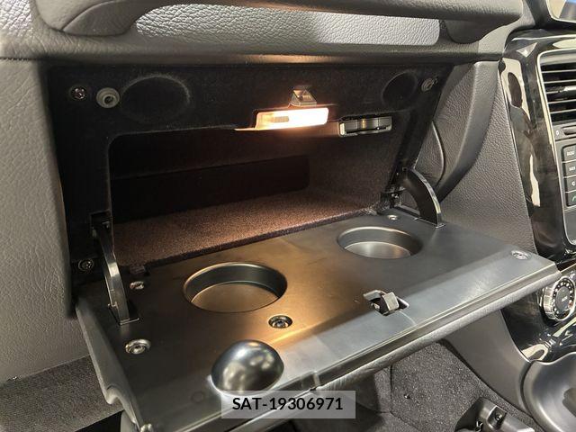 Mercedes Benz G-CLASS 2018-06 8208670-22