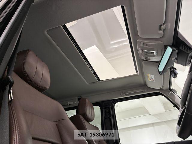 Mercedes Benz G-CLASS 2018-06 8208670-4