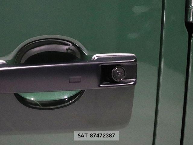 Mercedes Benz G-CLASS 2025-09 8208664-17