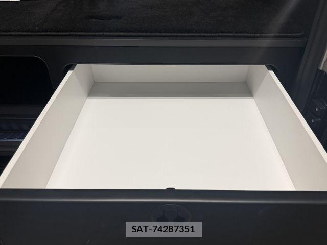 Mercedes Benz G-CLASS 2024-12 8413547-9