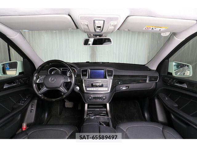 Mercedes Benz GL-CLASS 2015-08 1292441-17