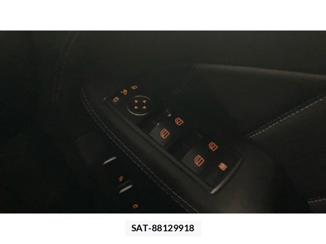 Mercedes Benz GL-CLASS 2015-12 3015298-24