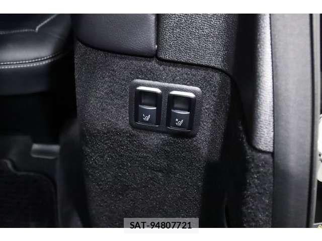 Mercedes Benz GL-CLASS 2016-04 7221685-17