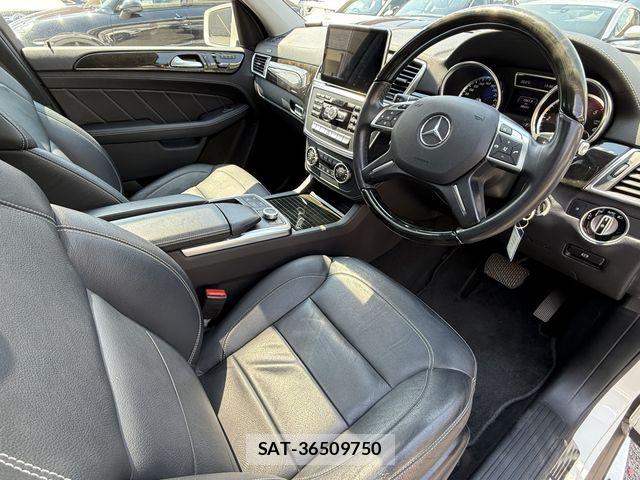 Mercedes Benz GL-CLASS 2015-02 7501486-9