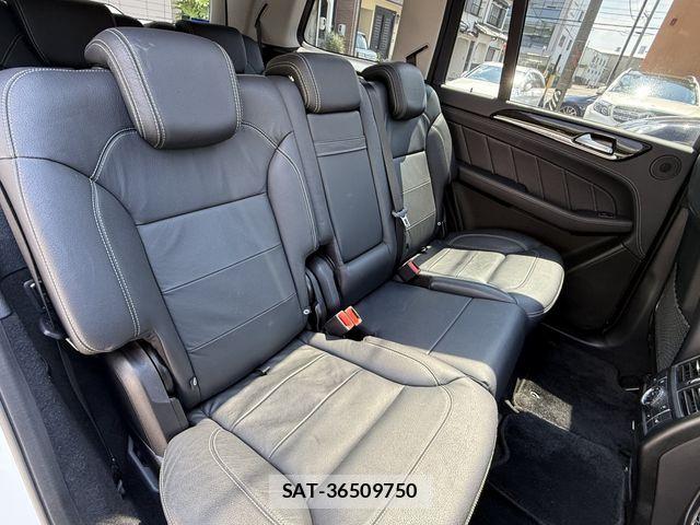 Mercedes Benz GL-CLASS 2015-02 7501486-13