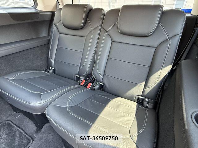 Mercedes Benz GL-CLASS 2015-02 7501486-15