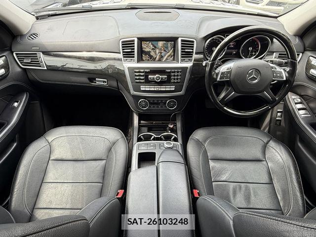 Mercedes Benz GL-CLASS 2016-03 7786995-17