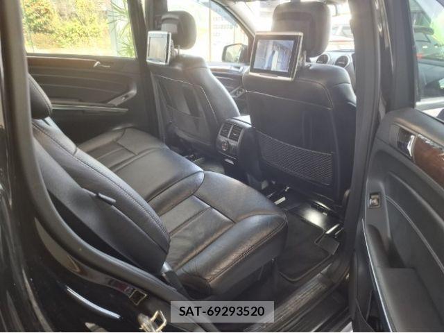 Mercedes Benz GL-CLASS 2009-03 7877742-27