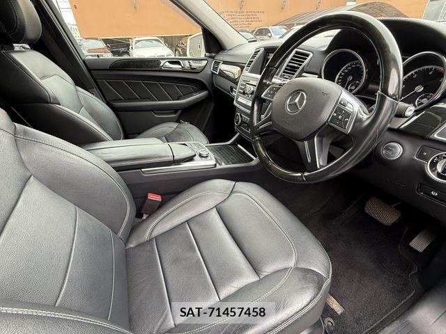 Mercedes Benz GL-CLASS 2015-10 8830287-9