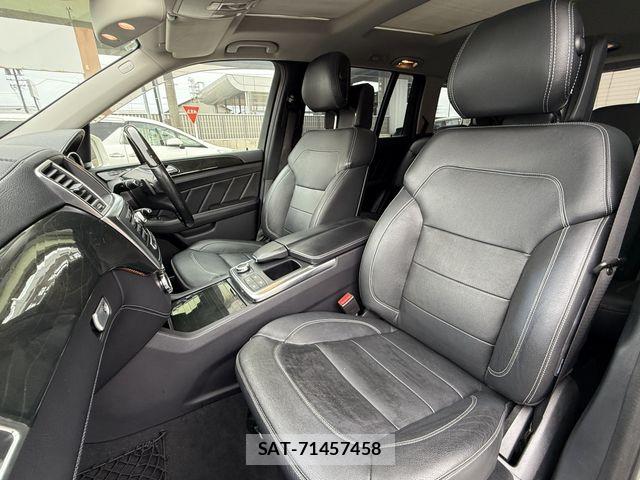 Mercedes Benz GL-CLASS 2015-10 8830287-11