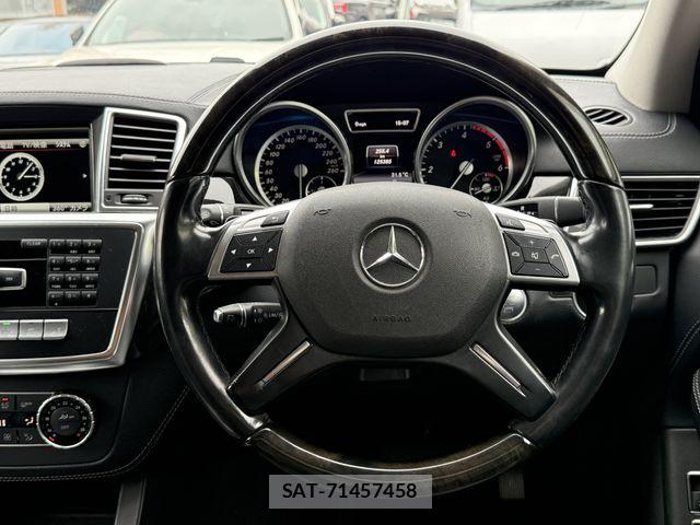 Mercedes Benz GL-CLASS 2015-10 8830287-18