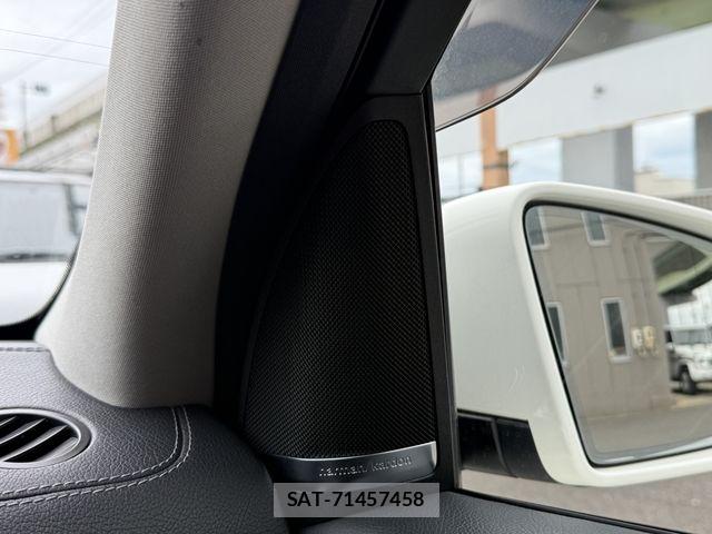 Mercedes Benz GL-CLASS 2015-10 8830287-26
