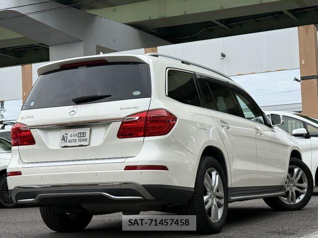 Mercedes Benz GL-CLASS 2015-10 8830287-3