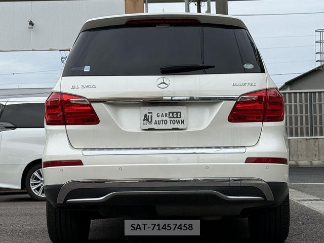 Mercedes Benz GL-CLASS 2015-10 8830287-4