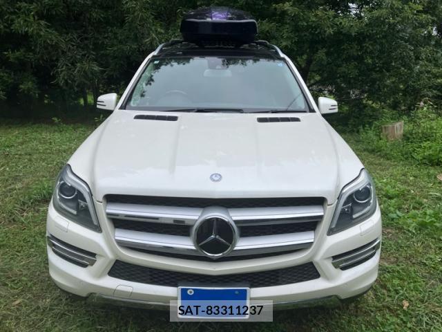 Mercedes Benz GL-CLASS 2015-06 8830286-1